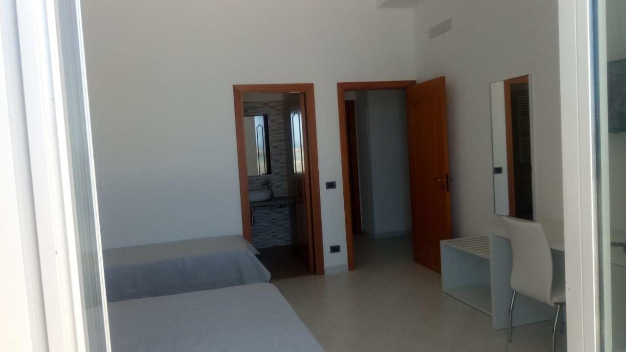 Casa Azzurro Di Mare Apartment เวียสเต ภายนอก รูปภาพ