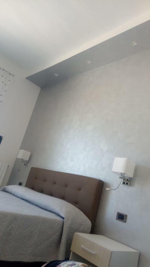 Casa Azzurro Di Mare Apartment เวียสเต ภายนอก รูปภาพ